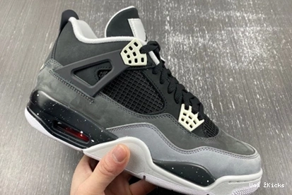 431 Fear Jordan Retro 4 5731  Reliable 626969- Pack 0718